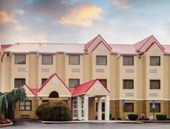 Hotel Quality & Knoxville