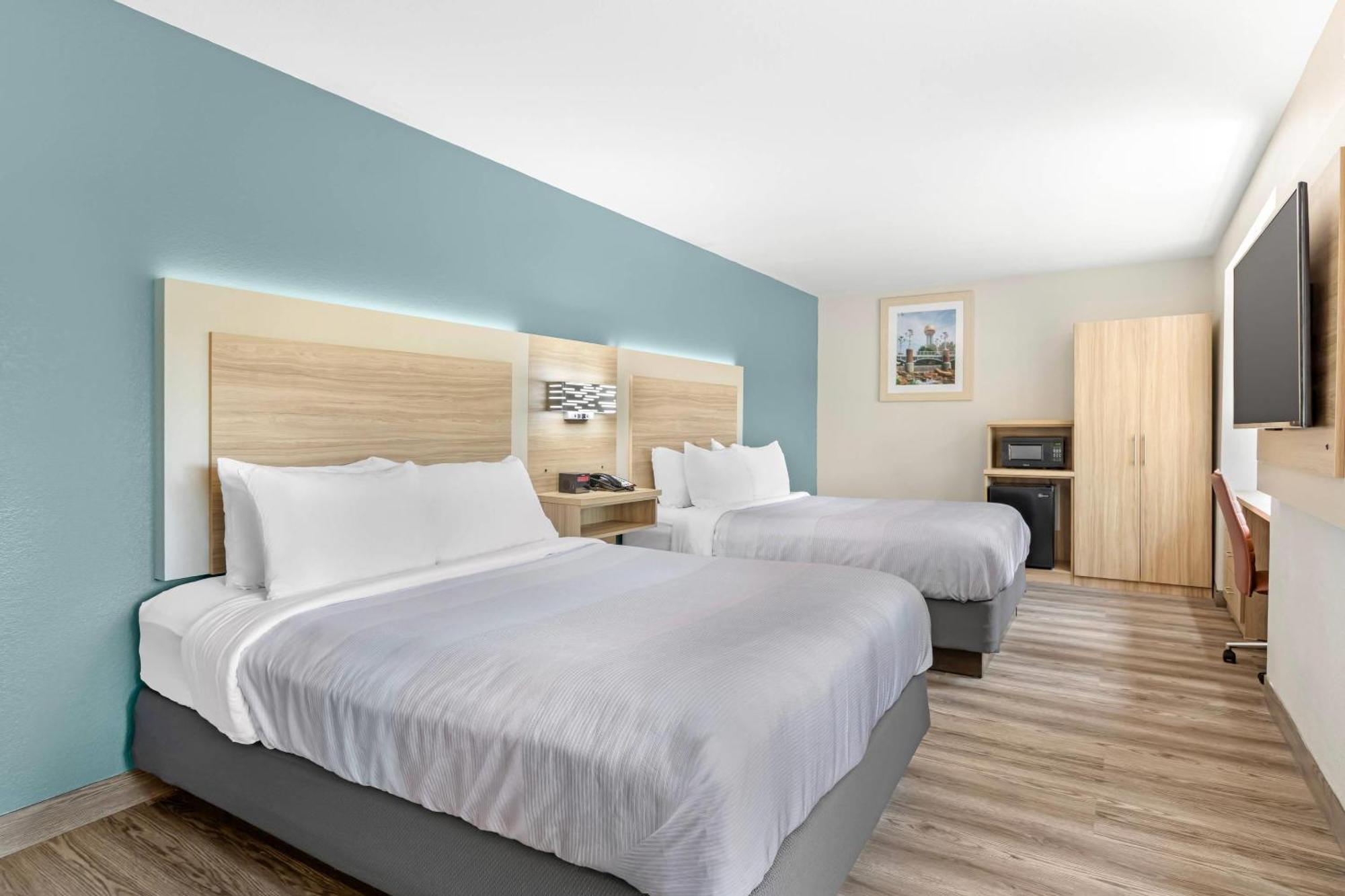 Quality & Hotel Knoxville