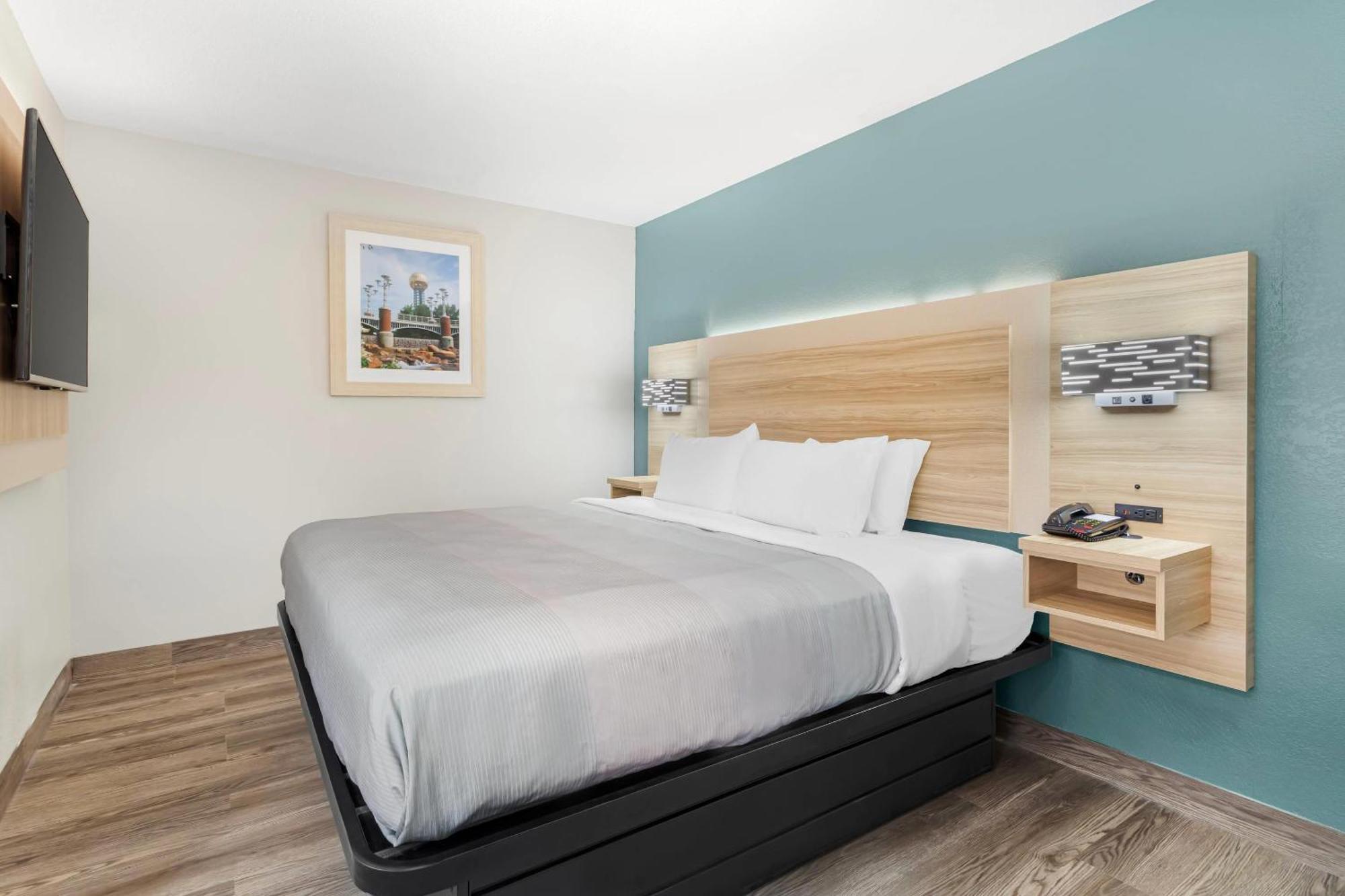 Hotel Quality & Knoxville