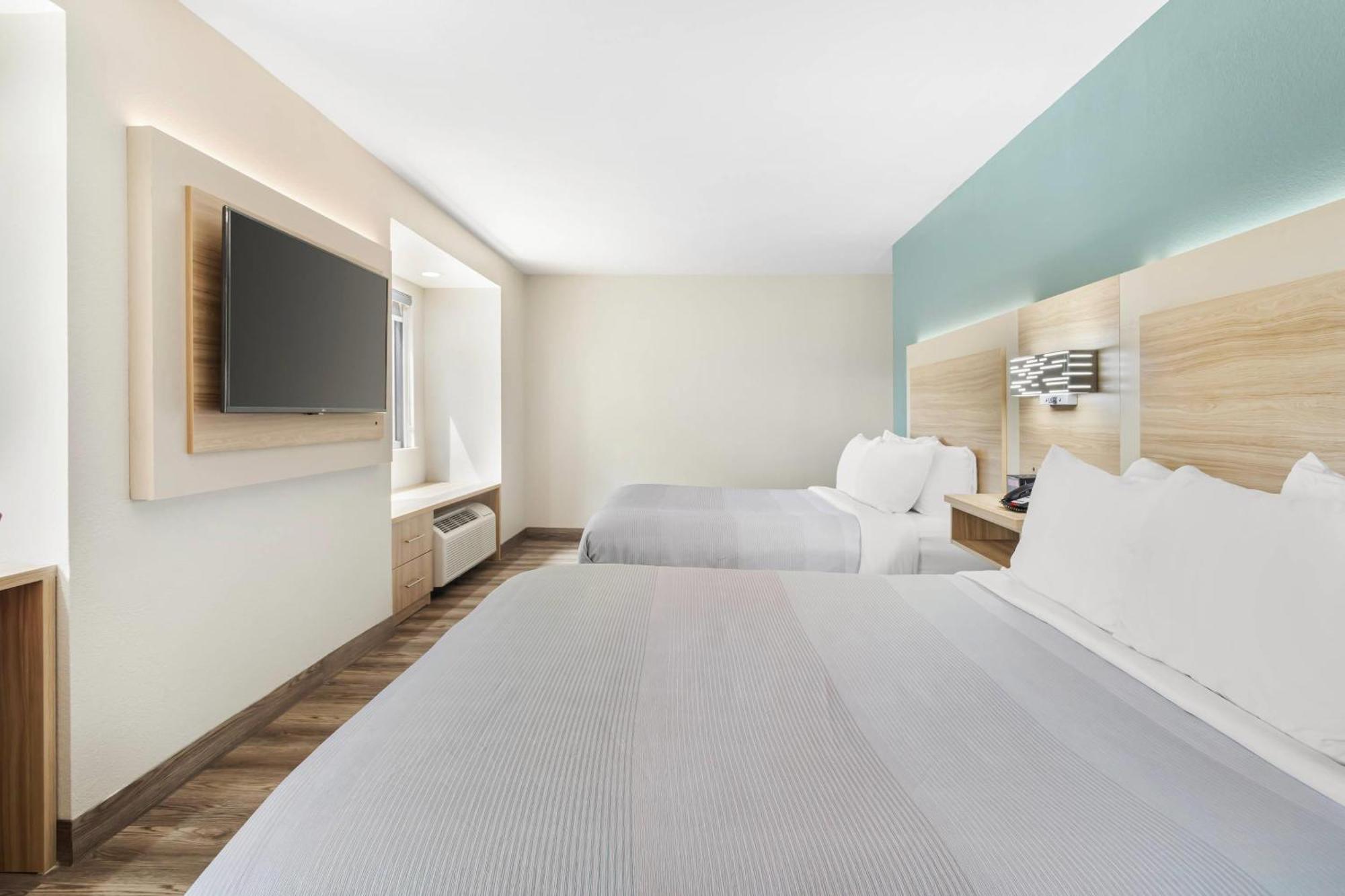 Quality & Hotel 2*